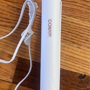 Conair White Hair Straightener
